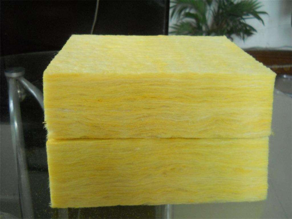 巖棉玻璃棉保溫板哪個(gè)好