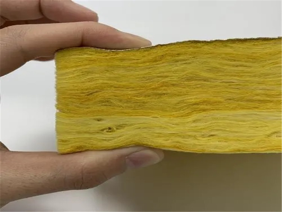 巖棉和玻璃棉保溫板